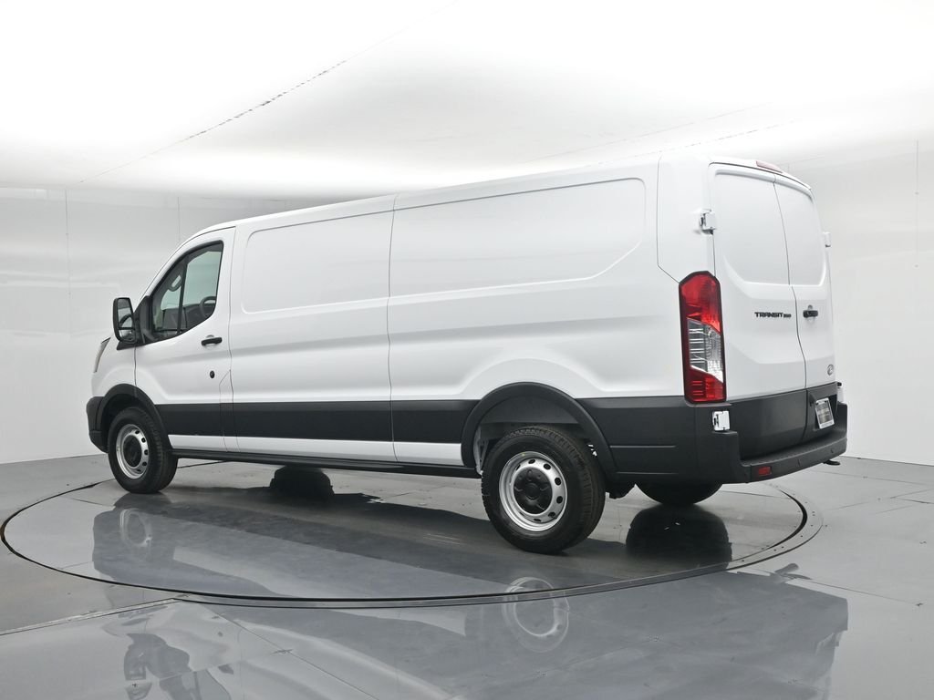 New 2026 Oxford White Ford Base image 6