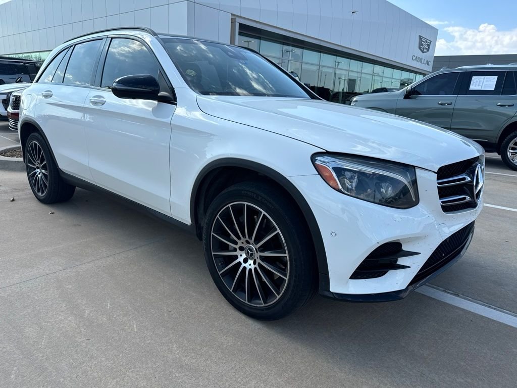 Used 2018 White Mercedes-Benz GLC 300 image 2