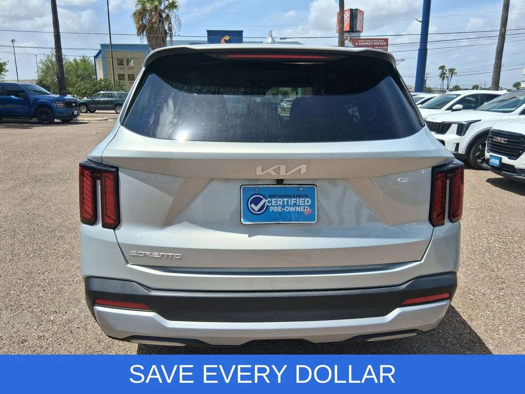 Used 2026 White Kia LX image 6