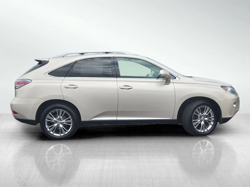 Used 2013 Cashmere Metallic Lexus 350 image 3