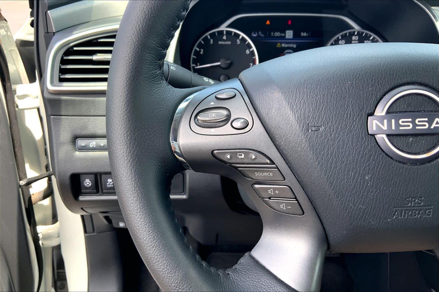 Used 2024 Pearl White Tricoat Nissan SL image 24
