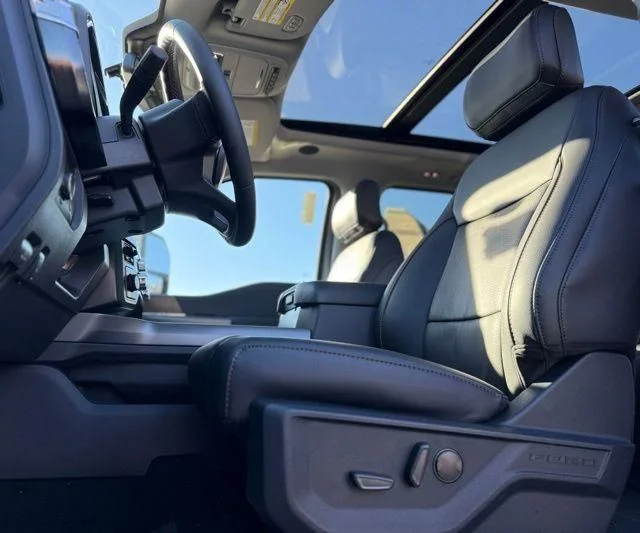 2026 Ford F-250 Super Duty Lariat - Photo 15