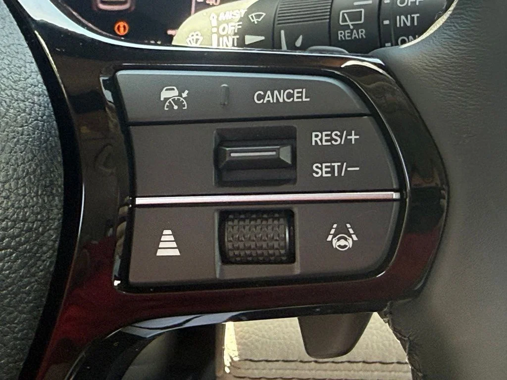 New 2026 Platinum White Pearl Honda Touring image 23
