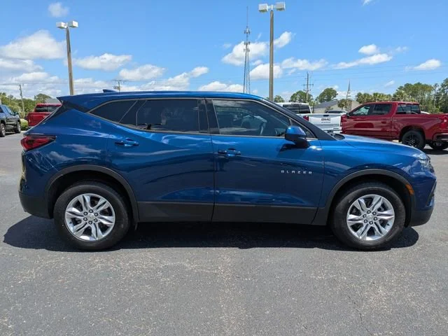 Used 2022 Blue Glow Metallic Chevrolet 2LT image 3