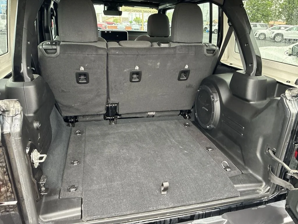 Used 2024 Black Jeep Rubicon image 20