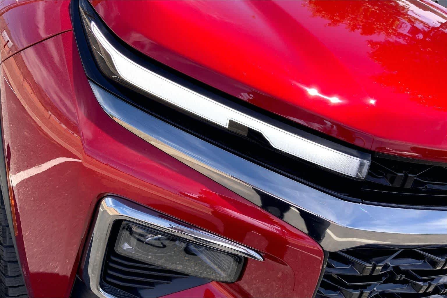 Used 2025 Radiant Red Tintcoat Chevrolet AWD Z71 image 26