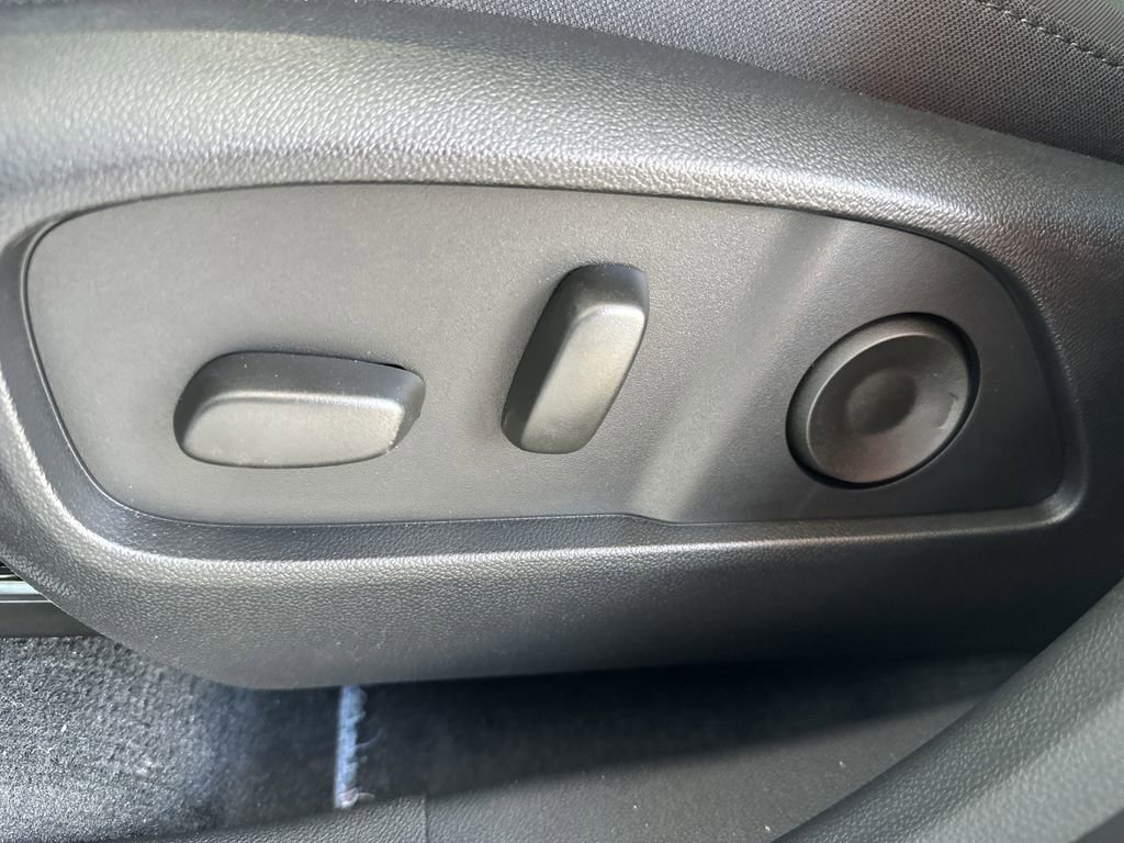 2026 GMC Terrain AT4 - Photo 15