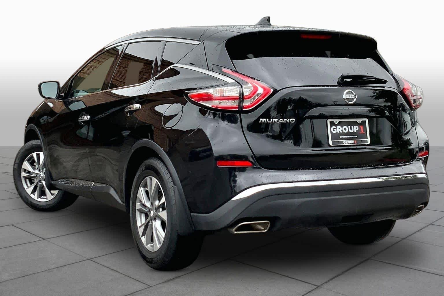 Used 2018 Magnetic Black Metallic Nissan S image 12