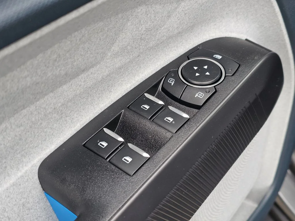 New 2025 Carbonized Gray Metallic Ford XLT image 22