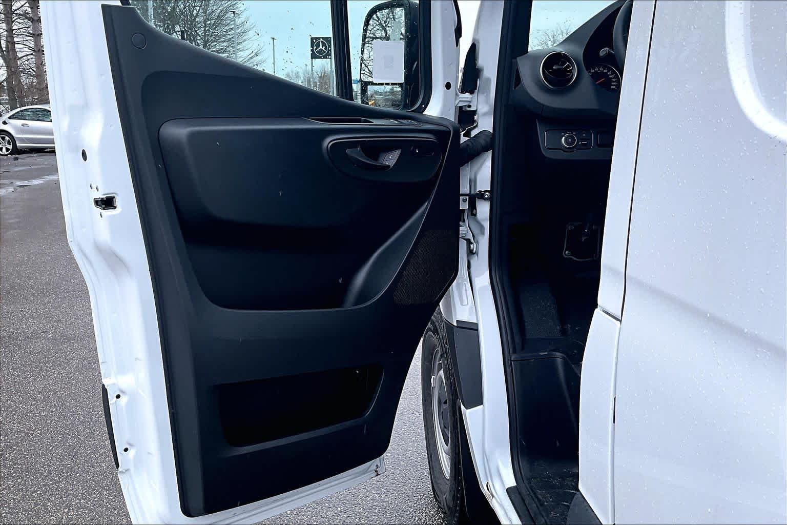 2025 Mercedes-Benz Sprinter Cargo Van Base - Photo 12