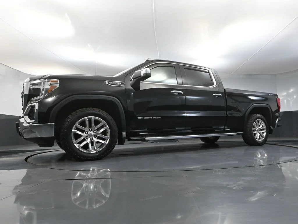 Used 2020 Black GMC SLT image 57