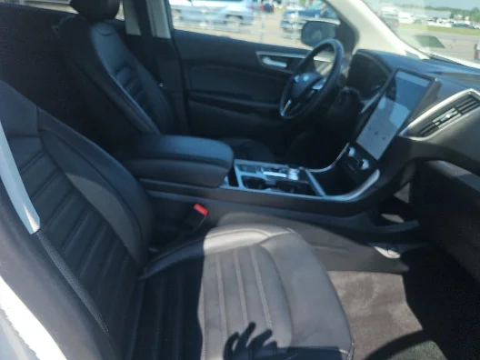 Used 2024 White Ford SEL image 4