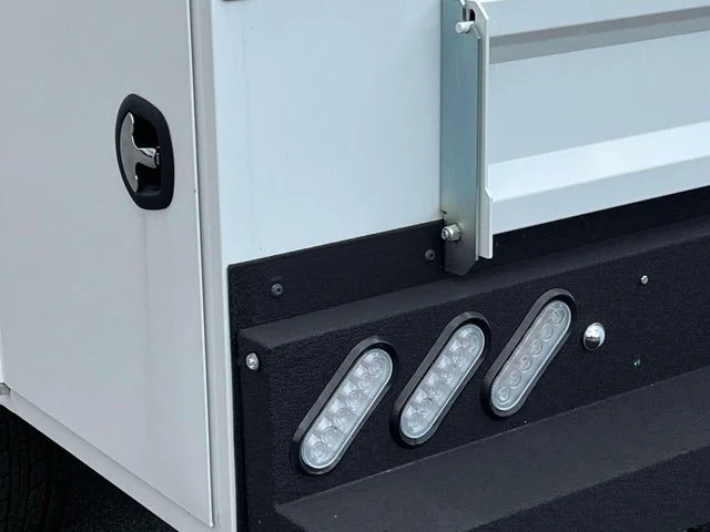 New 2026 Oxford White Ford F-350® XLT image 10