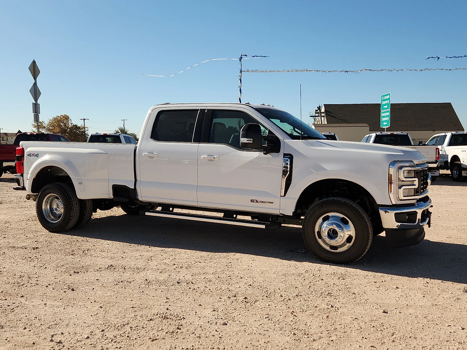 New 2026 Oxford White Ford Lariat image 8