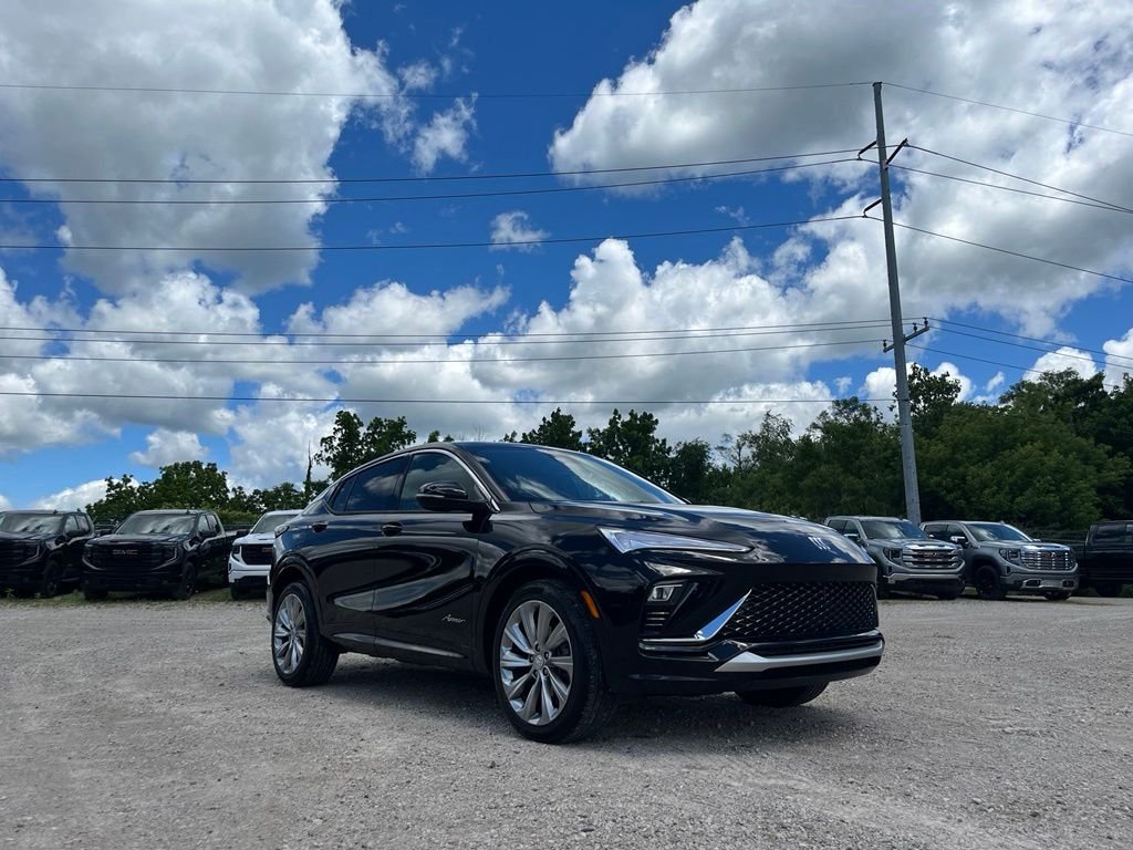 Used 2025 Ebony Twilight Metallic Buick Avenir image 5
