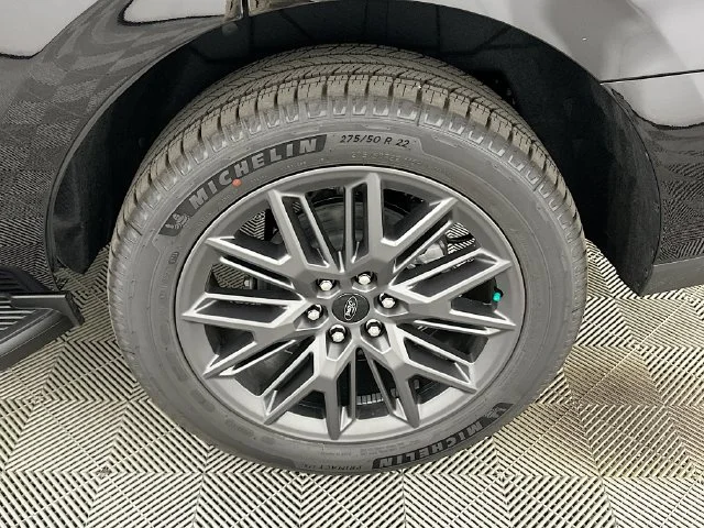 New 2026 Ford Expedition Platinum