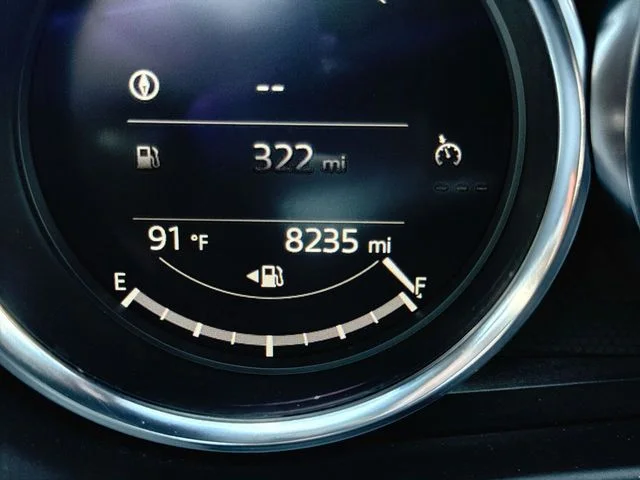 Used 2022 White Mazda Grand Touring image 15