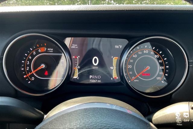 Used 2020 Silver Jeep Unlimited Sahara image 14