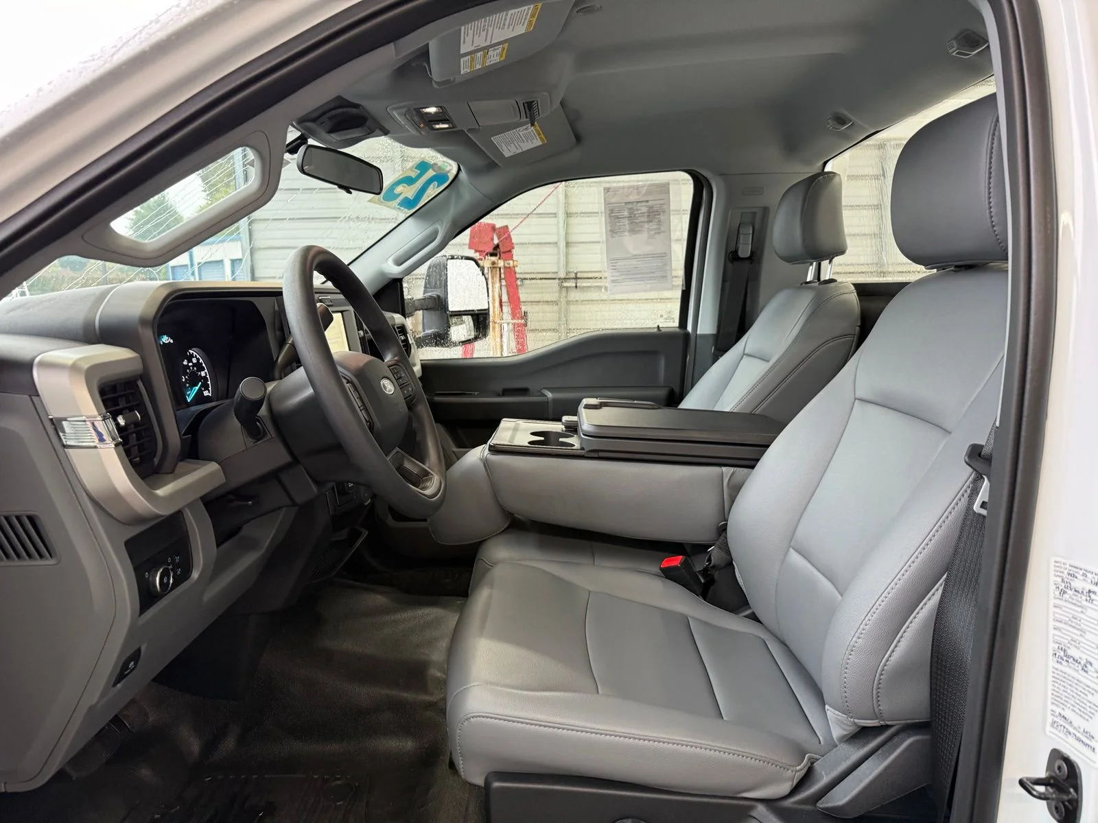 2025 Ford F-550 Super Duty Chassis Cab XL - Photo 12