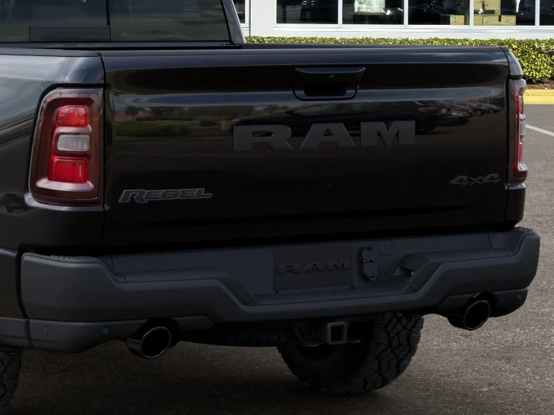 New 2026 Diamond Black Crystal Pearl-Coat Exterior Paint RAM Rebel image 13