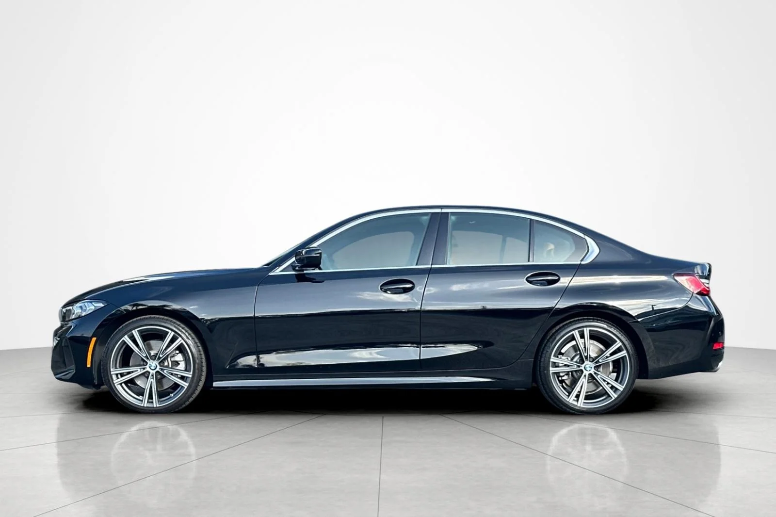 Used 2024 Jet Black BMW 330i image 2
