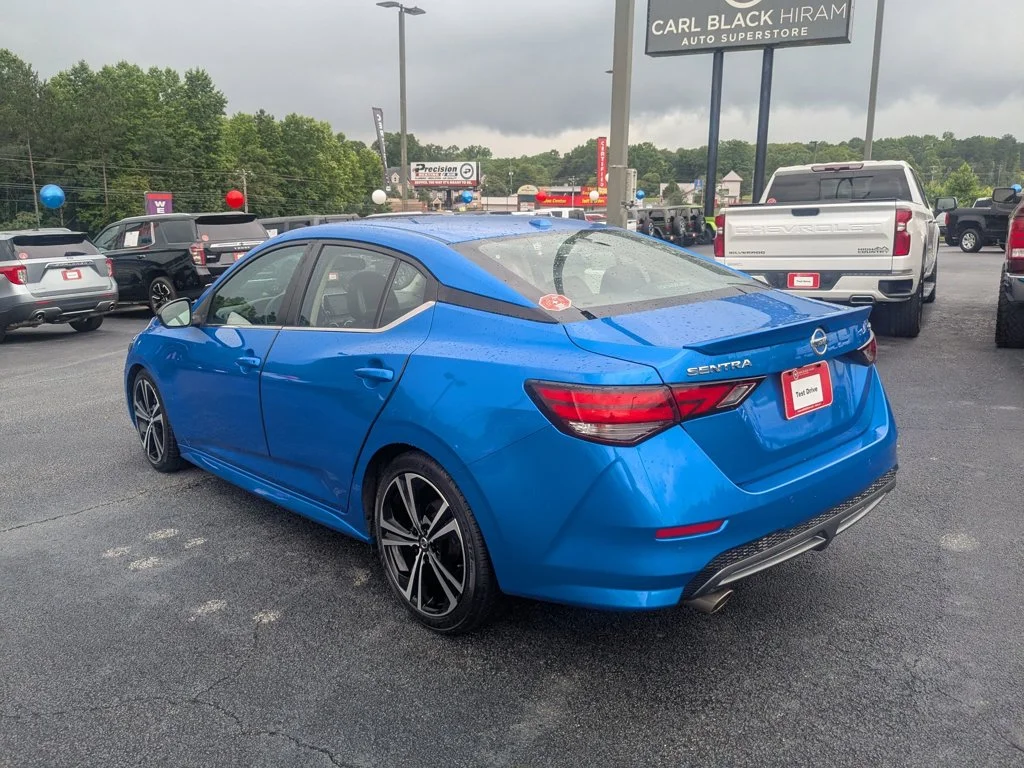 Used 2021 Electric Blue Metallic Nissan SR image 7
