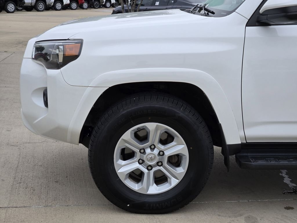 Used 2021 White Toyota SR5 image 6