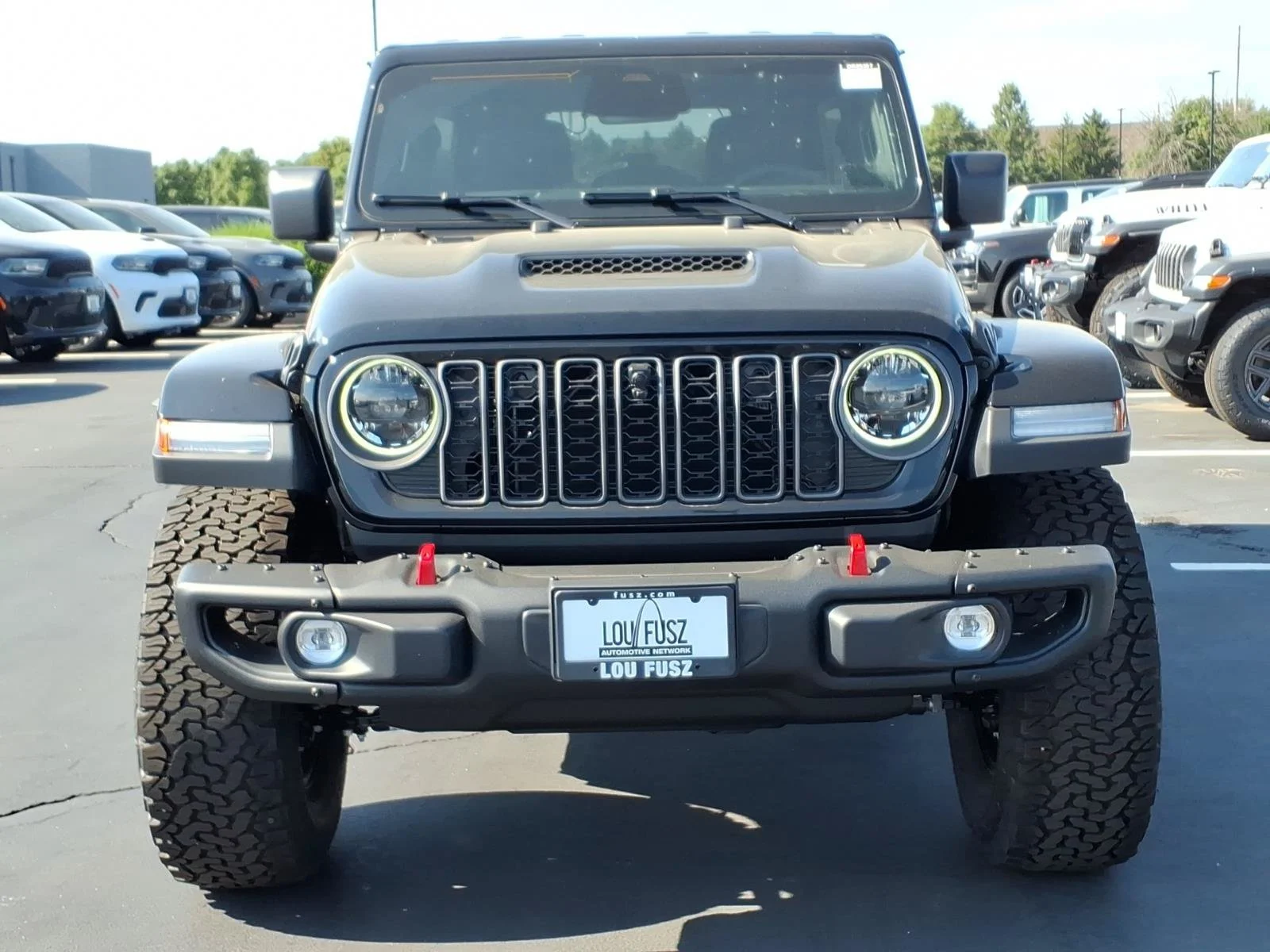 New 2026 Black Clear-Coat Exterior Paint Jeep Rubicon X image 20