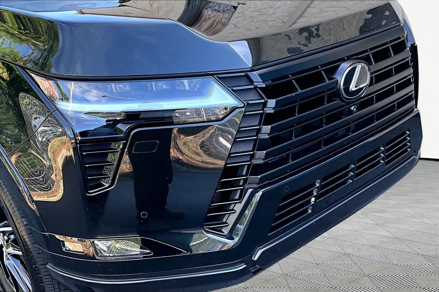Used 2025 Caviar Lexus Premium+ image 30