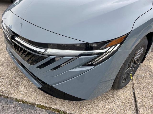New 2026 Atlantic Gray Metallic Nissan SV image 9