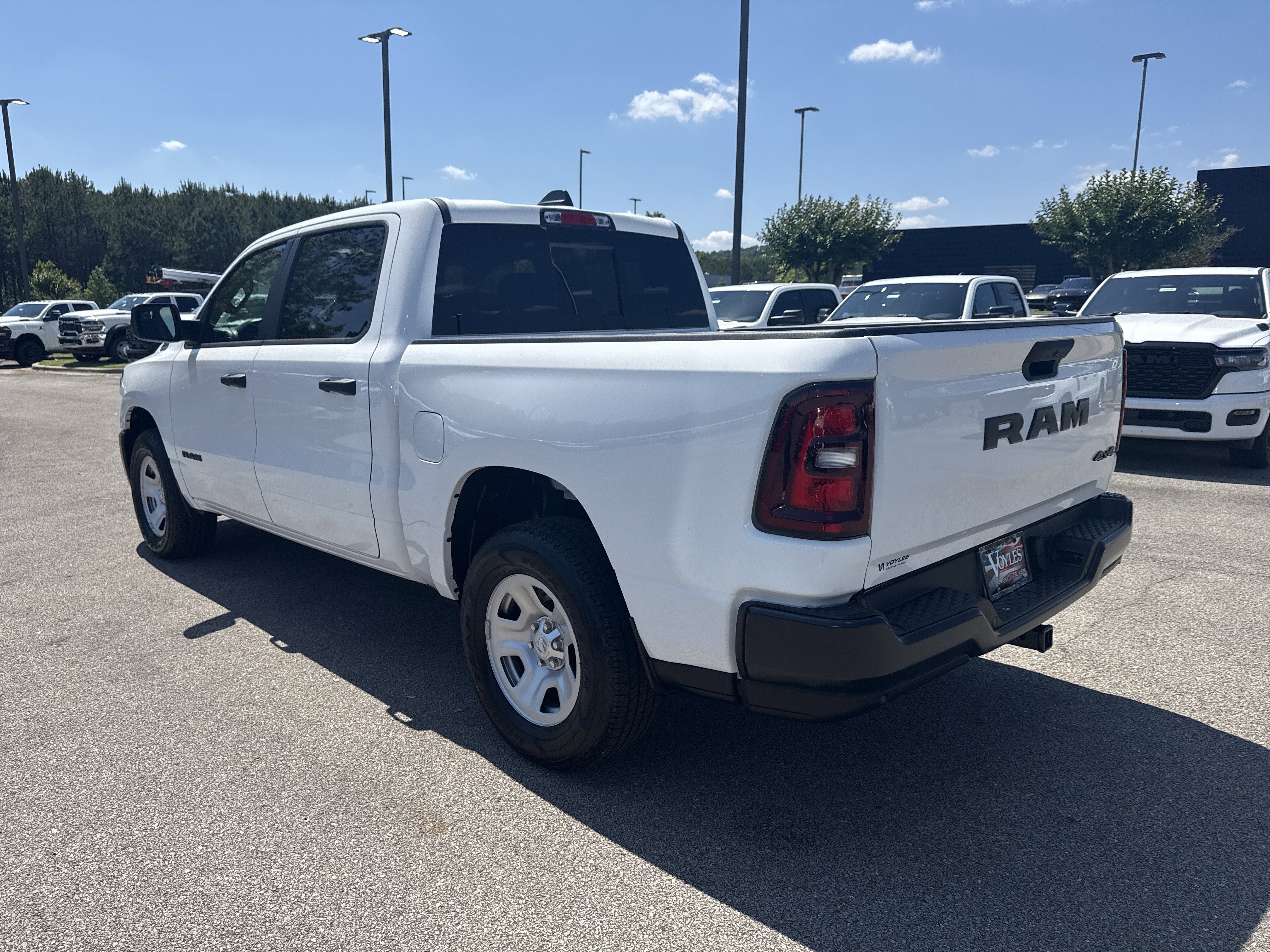 New 2026 Bright White Clear-Coat Exterior Paint RAM Tradesman image 5