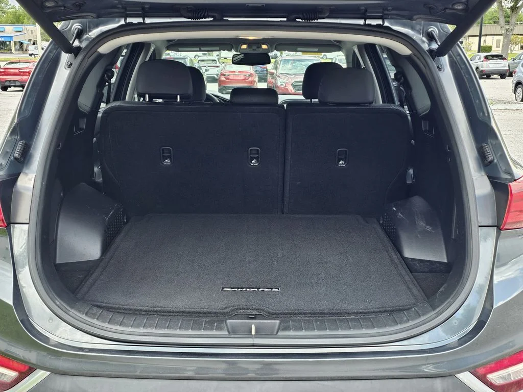 Used 2019 Green Hyundai SEL Plus image 9