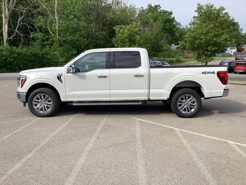 New 2026 Star White Metallic Tri-Coat Ford Lariat® image 4
