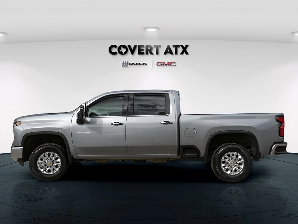 Used 2025 Gray Chevrolet LTZ image 5