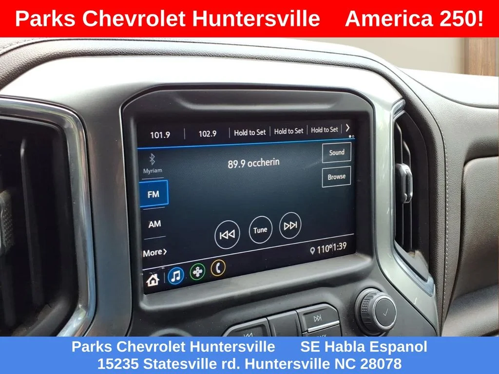 Used 2022 Red Chevrolet LT image 4