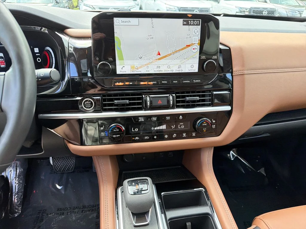 2024 Nissan Pathfinder Platinum - Photo 29
