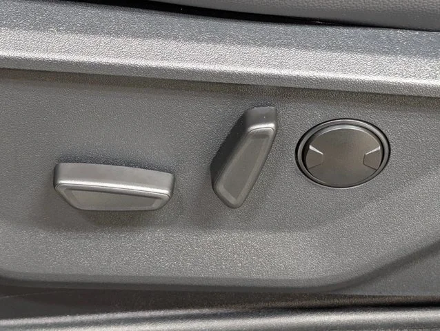 New 2026 Agate Black Metallic Ford F-250® Lariat® image 53