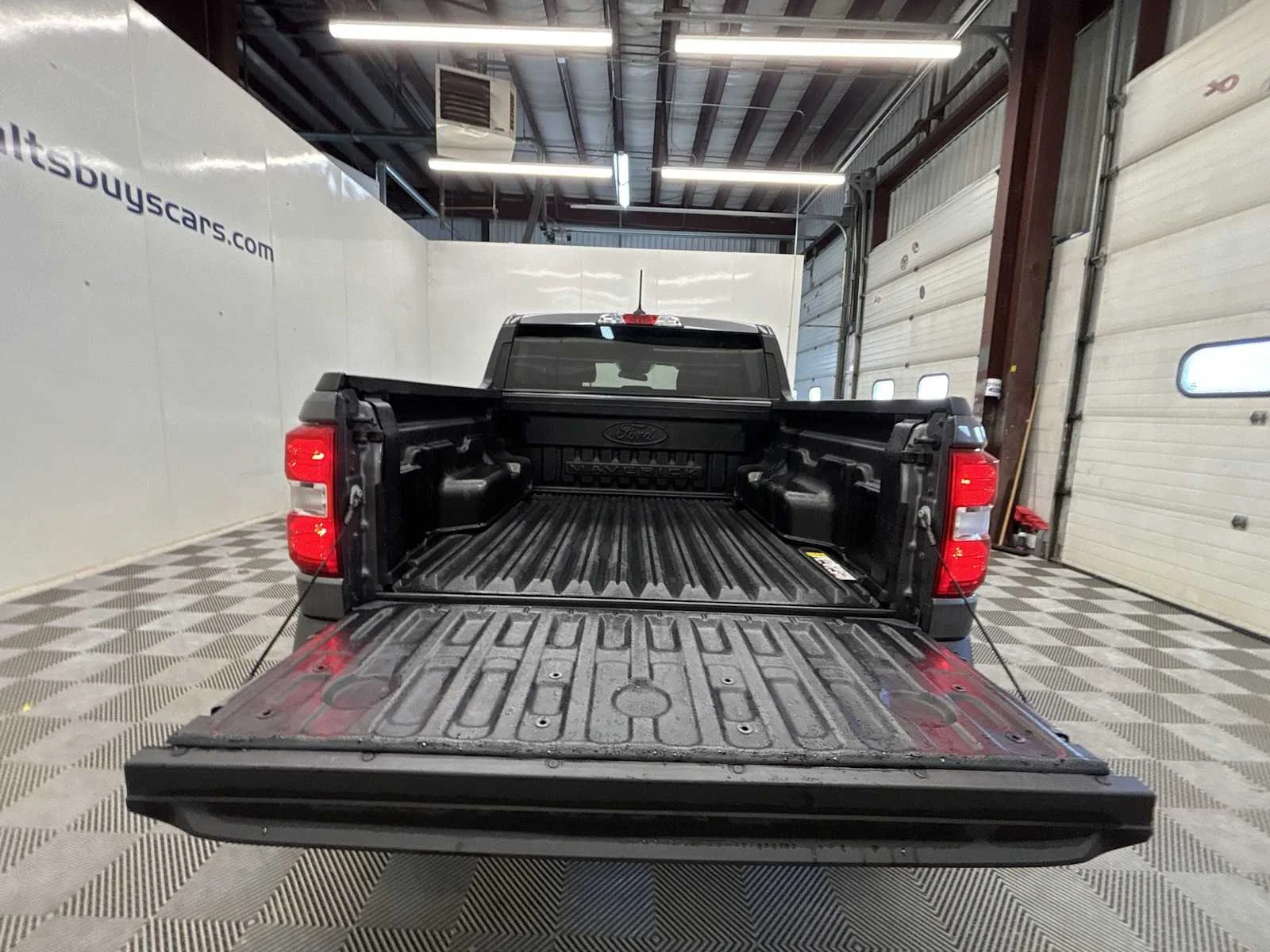 Used 2023 Carbonized Gray Metallic Ford XL image 19