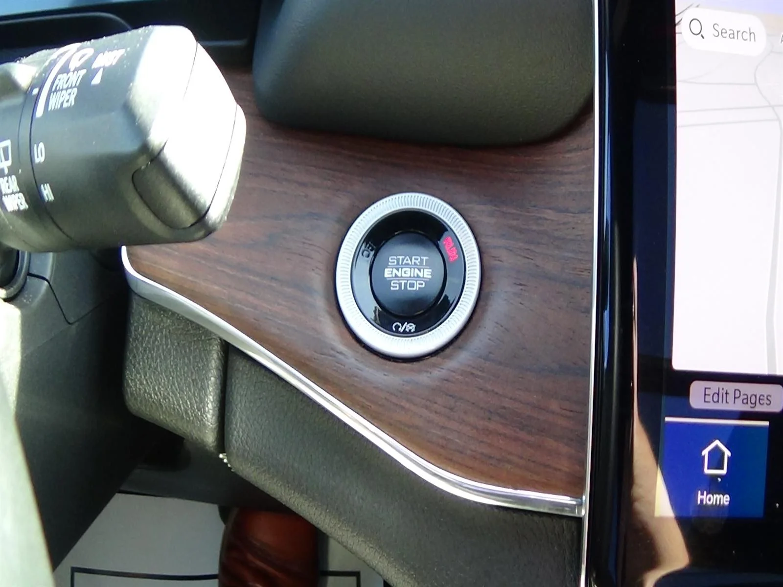 Used 2024 Rocky Mountain Pearl Coat (pfj) Jeep Summit image 27