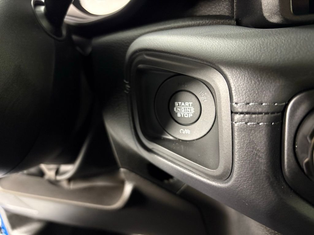 New 2026 Hydro Blue Pearlcoat Jeep Rubicon image 24