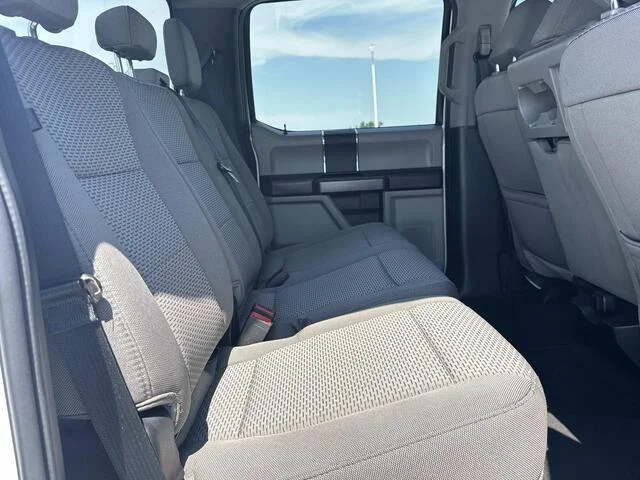 Used 2021 Oxford White Ford XLT image 9