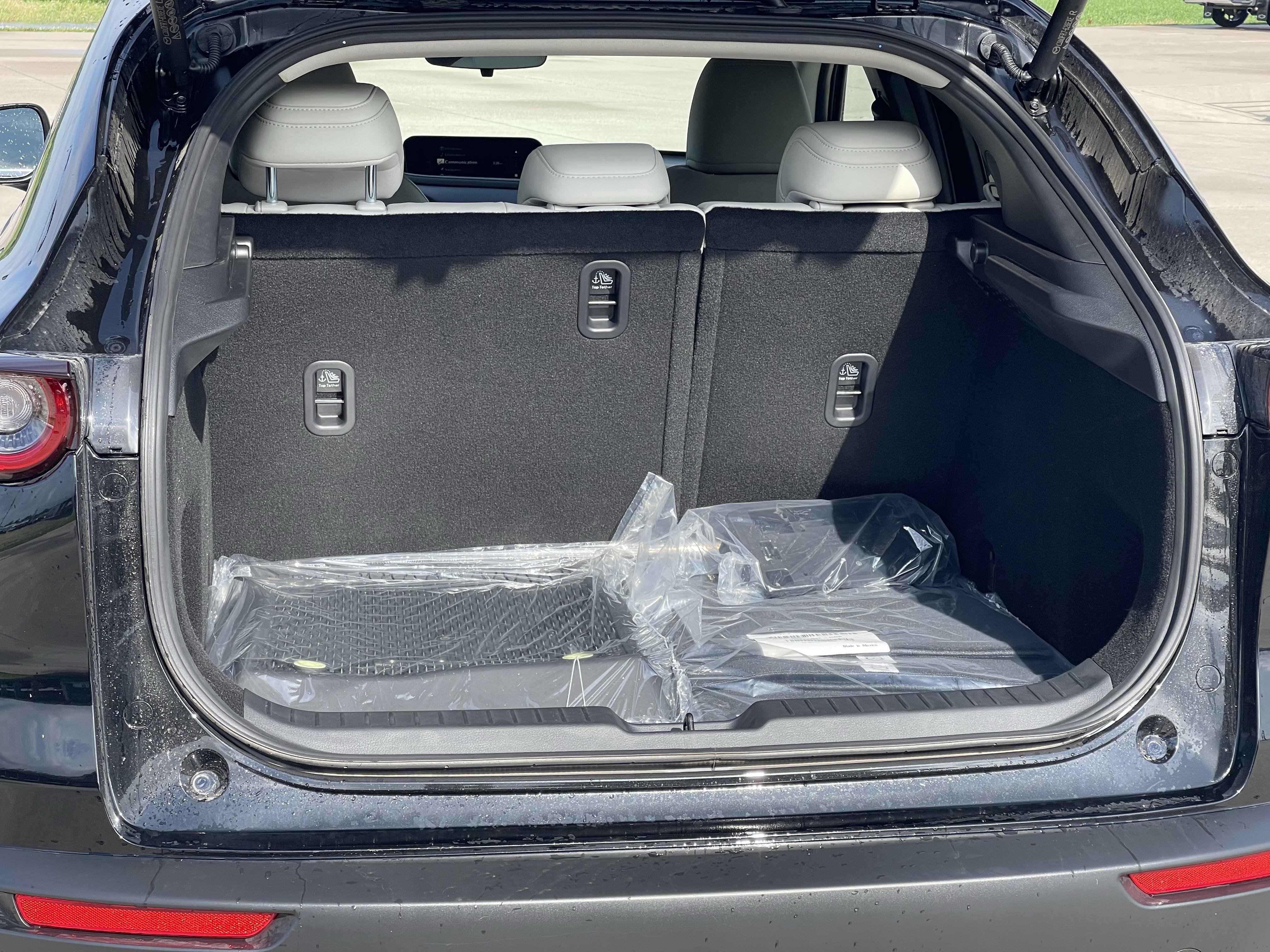 2025 Mazda CX-30 Premium - Photo 15