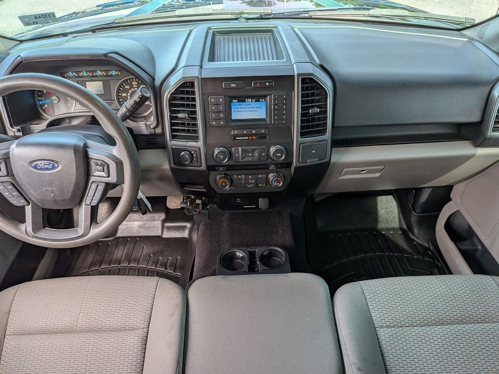 Used 2018 Black Ford XLT image 27