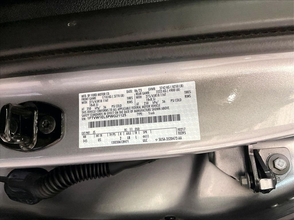 Used 2023 Silver Ford XLT image 36