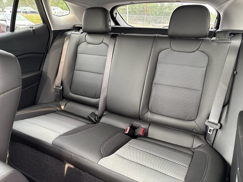 New 2026 Mosaic Black Metallic Chevrolet LT image 24
