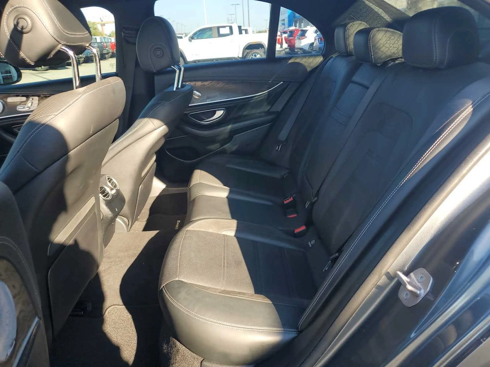 Used 2018 Selenite Gray M Mercedes-Benz AMG® E 43 image 21