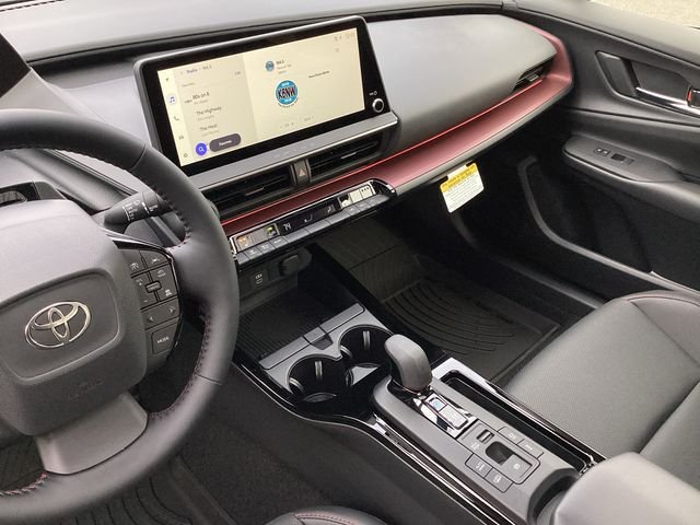 New 2026 Wind Chill Pearl <sup>1</sup> Toyota  XSE image 26