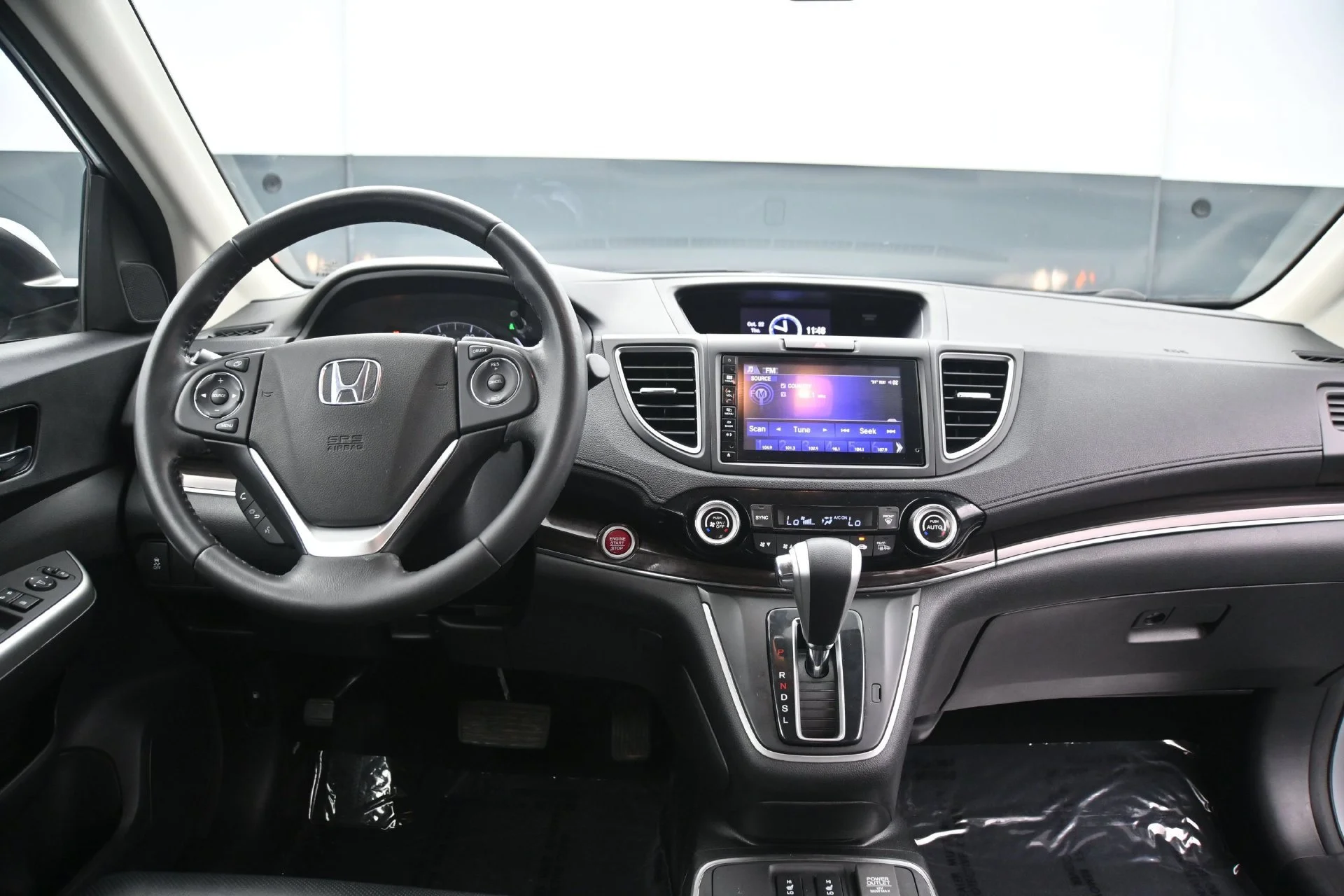 Used 2016 Alabaster Silver Metallic Honda EX-L image 17