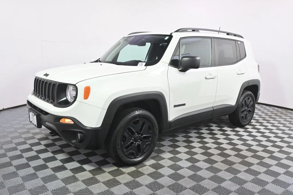 Used 2020 Jeep Renegade Upland with VIN ZACNJBAB4LPL48961 for sale in Minneapolis, Minnesota