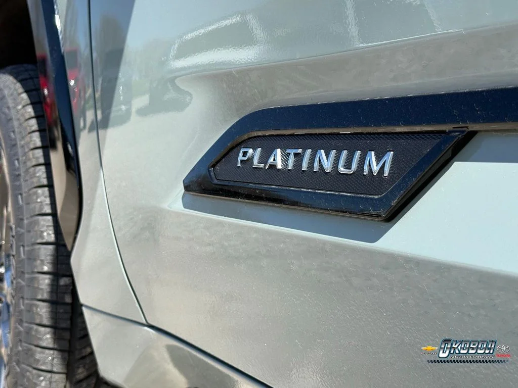 2024 Toyota Tundra Platinum - Photo 23
